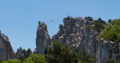Визитка Крыма с катером — фото 4