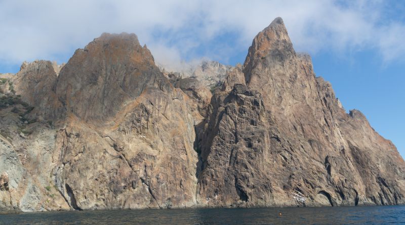 Фото Авто-морской Кара-Даг (вечерняя морская прогулка вдоль потухшего вулкана Кара-Даг) - вид 15