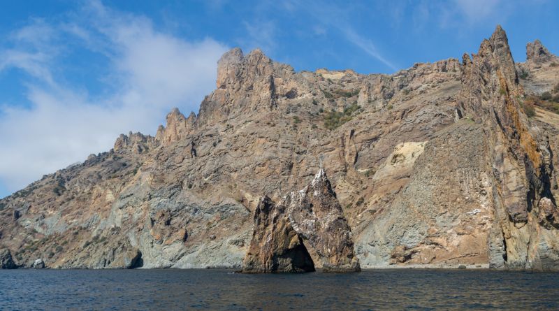 Фото Авто-морской Кара-Даг (вечерняя морская прогулка вдоль потухшего вулкана Кара-Даг) - вид 2
