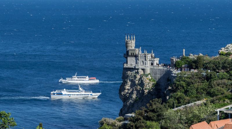 Фото Визитка Крыма с катером - вид 1