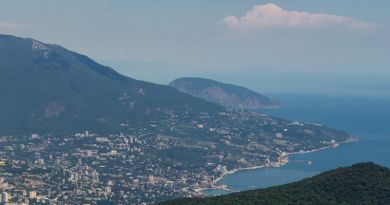 Визитка Крыма с катером — фото 5